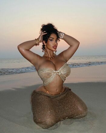 Carmela Habibi
