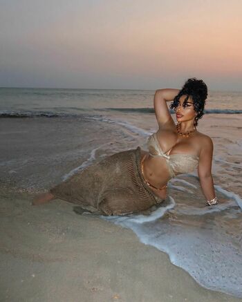 Carmela Habibi