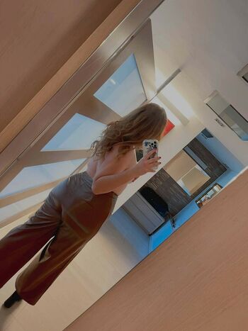 carmen_curvy
