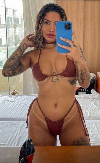Carol Santos