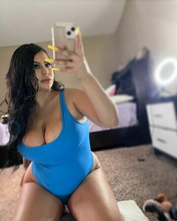 Carolina Corrales