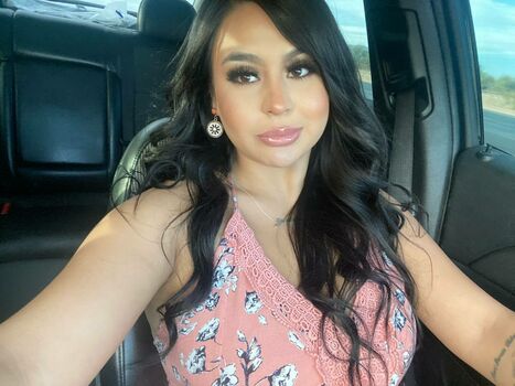 Carolina Corrales