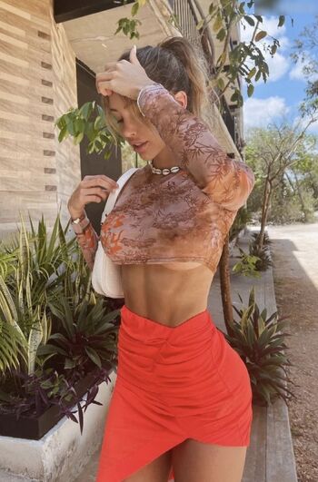 Caroline Einhoff