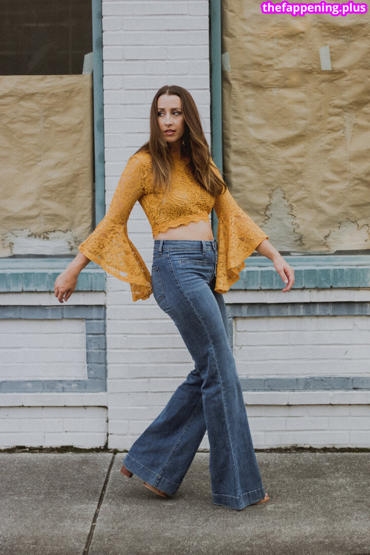 CarolineJ