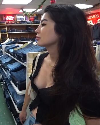 CarolineKwan