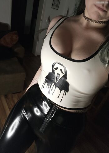 Cassie.Batty