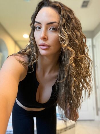 Cassie Lee