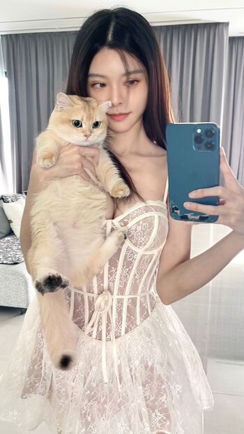 cathrynli