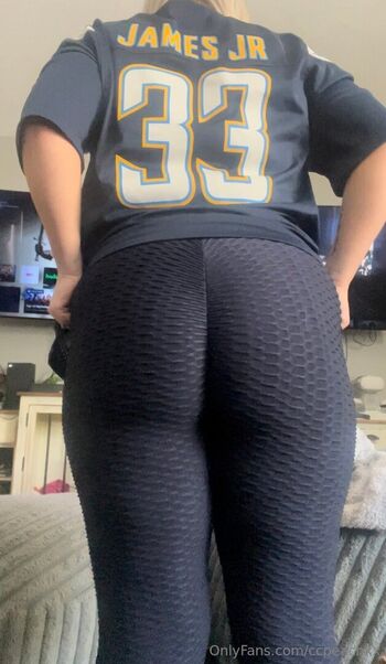 ccpeachypawg