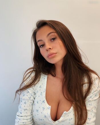 Celina Schacht