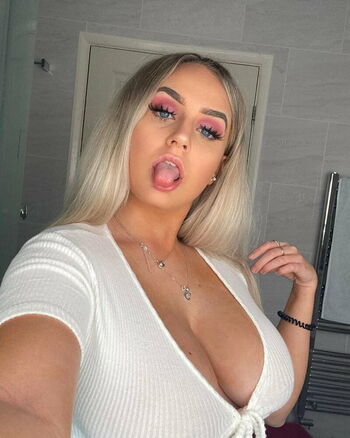 Cerys Lilly