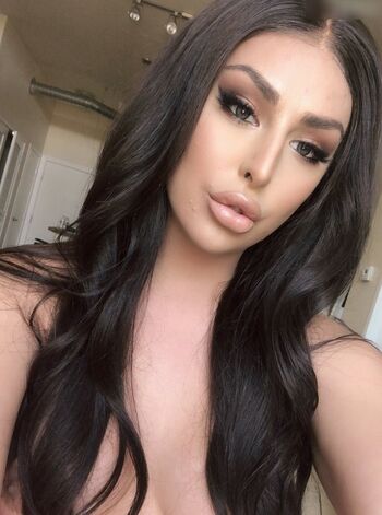 Chanel Santini
