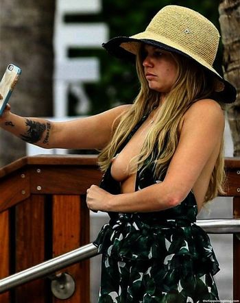 Chanel West Coast