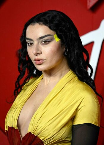 Charli XCX
