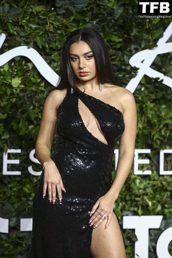 Charli XCX