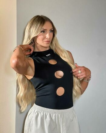 Charlotte Flair