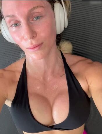 Charlotte Flair