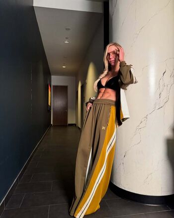 Charlotte Flair