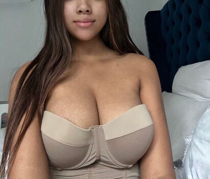 cheekynickiiiii