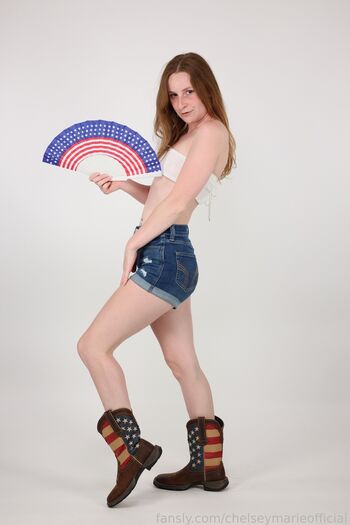 chelseymarieofficial