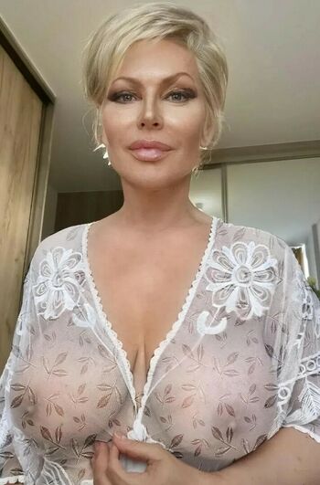 Cheri Lady