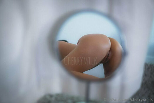 cherryxmilk