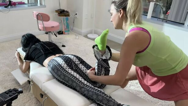 Chiropractor