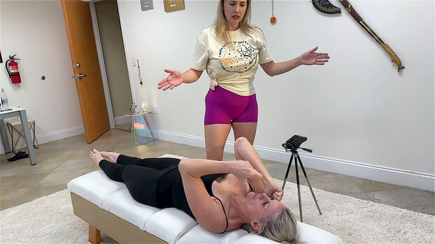 Chiropractor