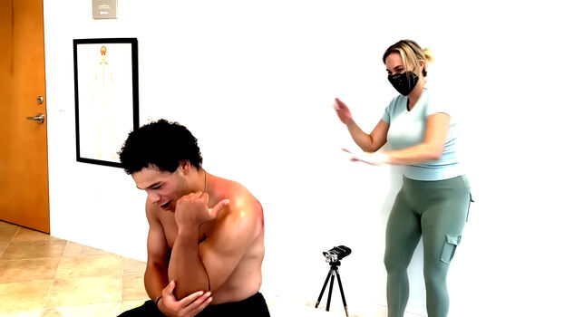 Chiropractor