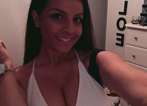 Chloe C