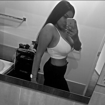 Chloe C