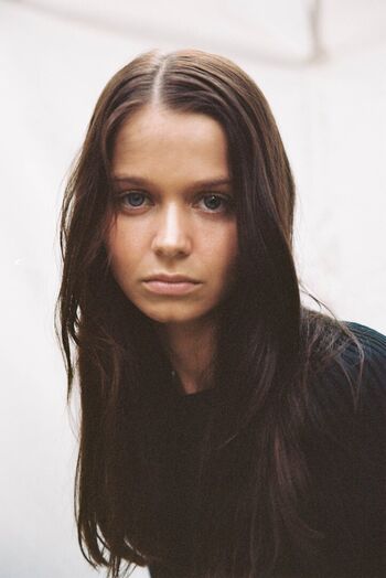 Chloe Campbell
