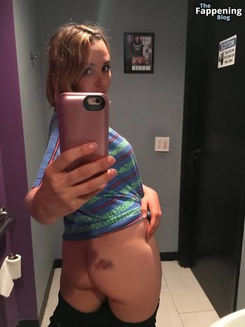 Chloe Fineman