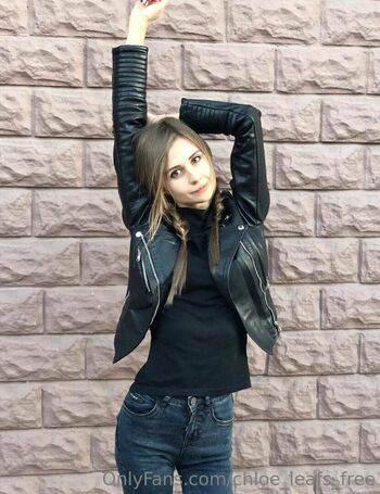 chloe_leafs_free
