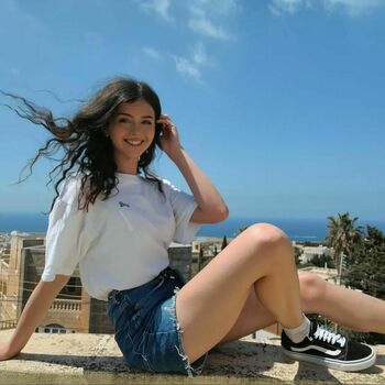 Chloe Lockley