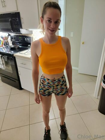 chloe_mae