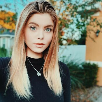 Chloe Mettenbrink