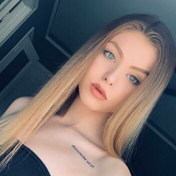 Chloe Mettenbrink