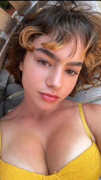 Chloe Reynolds