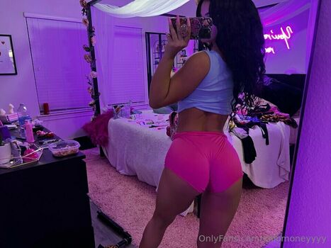 Chloe Swain