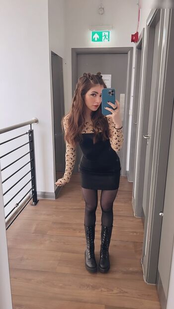 Chrissy Costansa