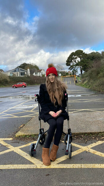 chrissycantwalk