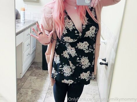 chubbymilkymommy