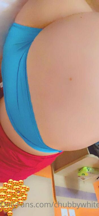 chubbywhitemilf