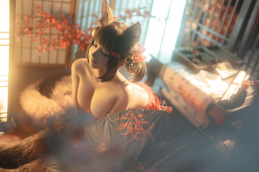 Chun Momo Chunmomo