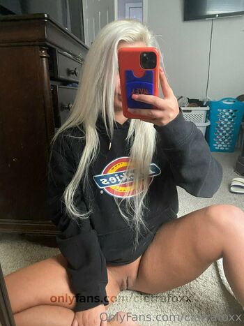cierrafoxx