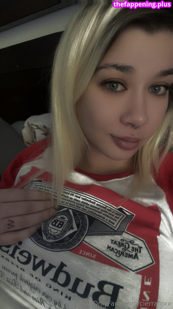 cierrafoxx