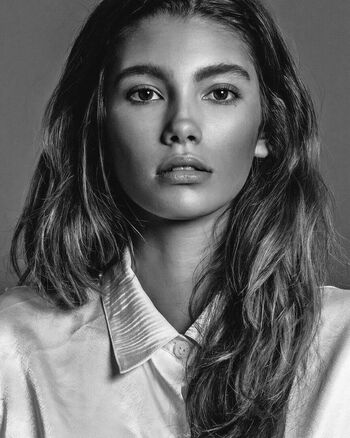 Cindy Mello