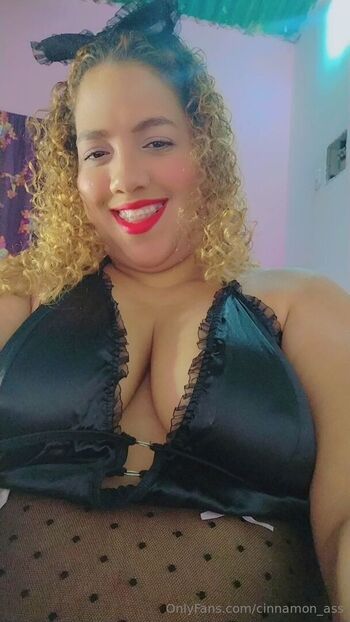 cinnamon_ass
