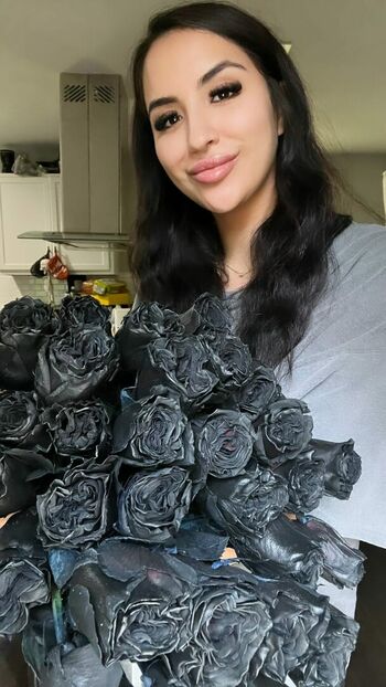 Claudelia Zarate